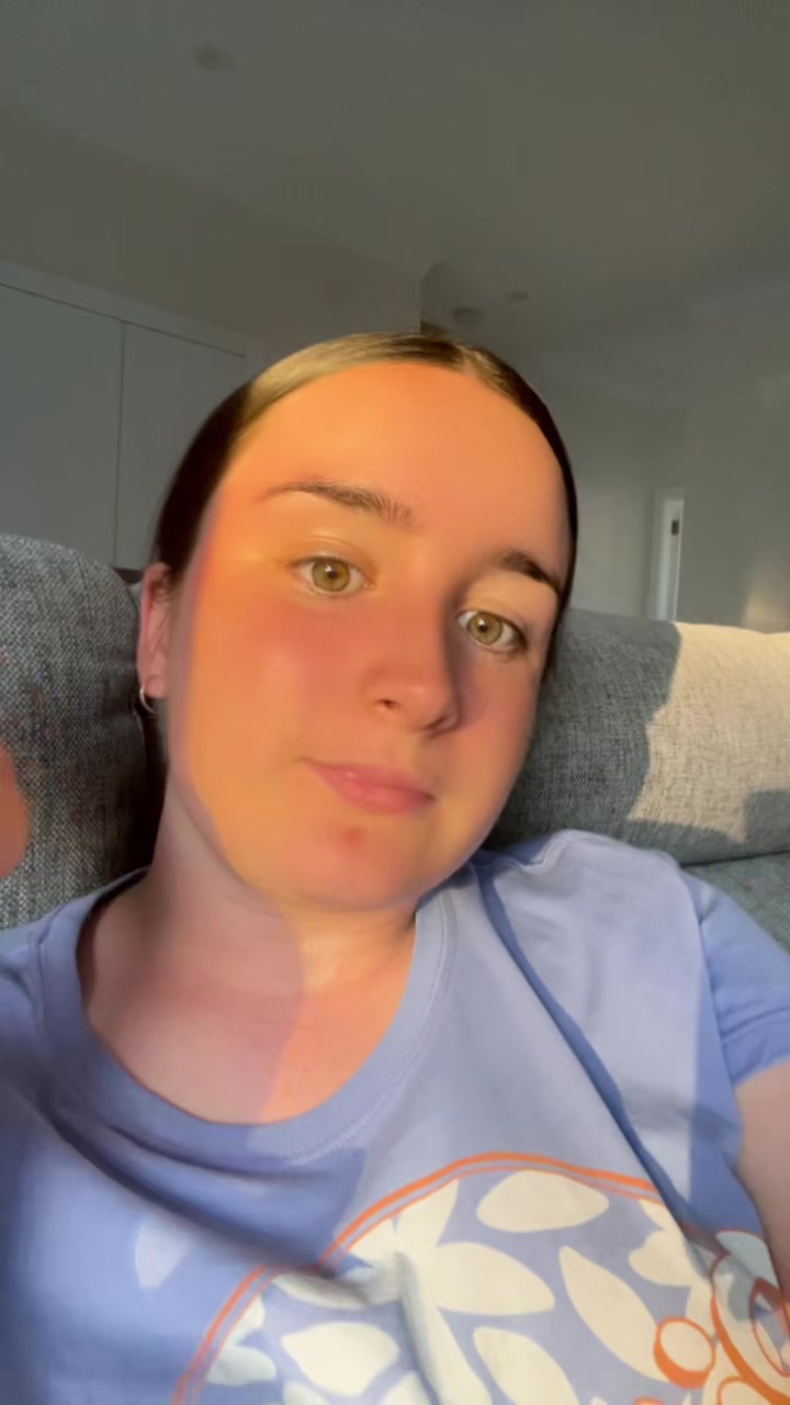 @isabella