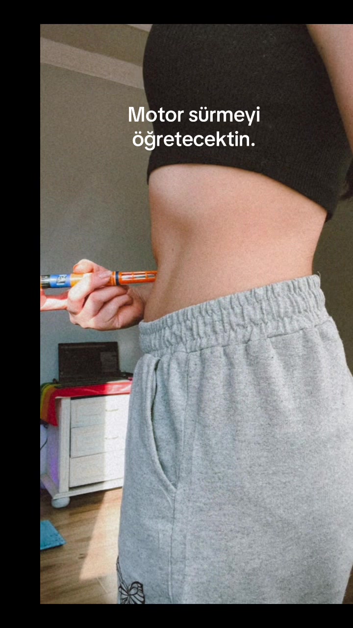 @alenalorii