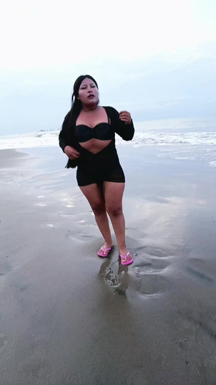 @😑😊