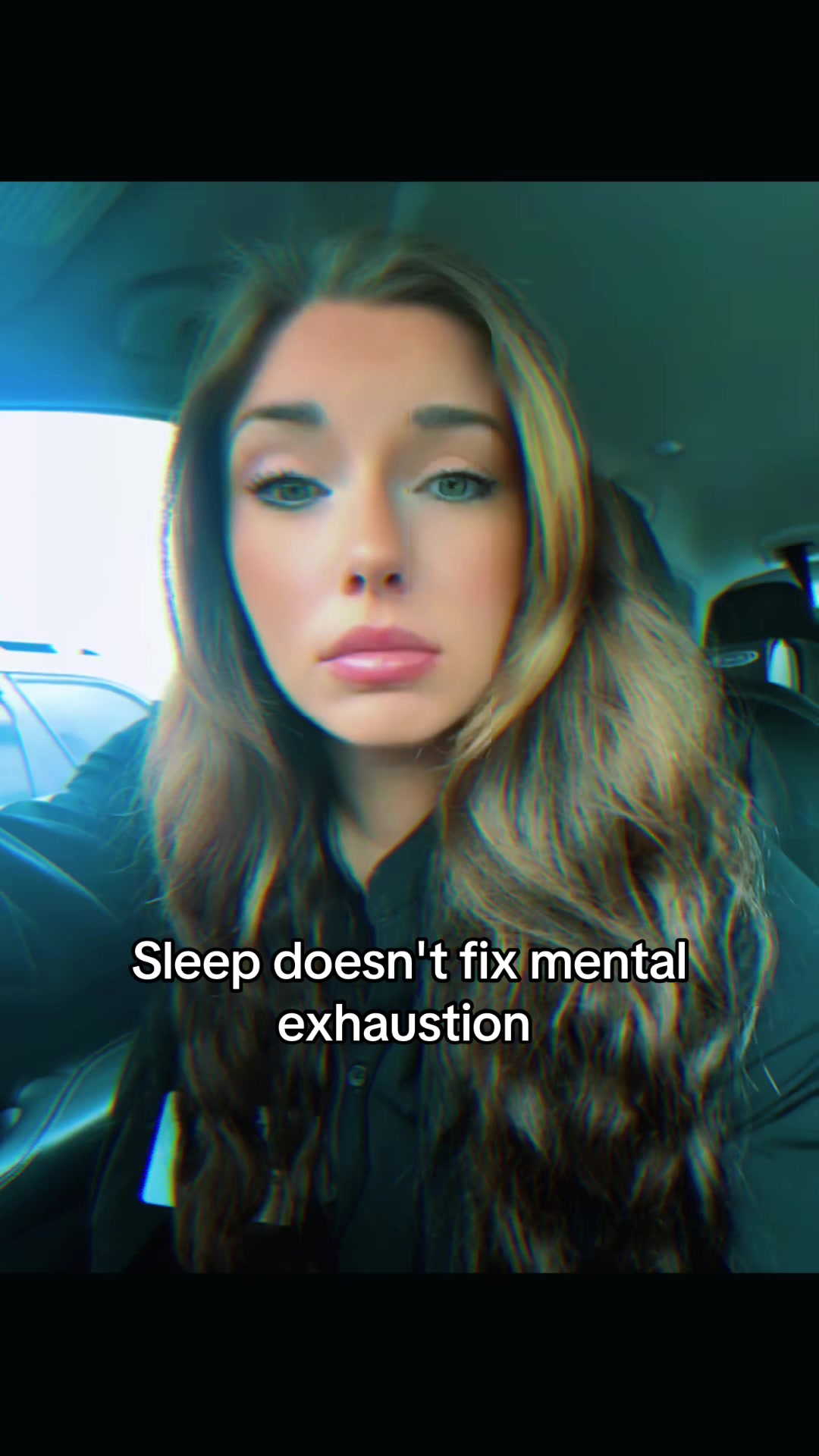 @Julia☔️🌩️