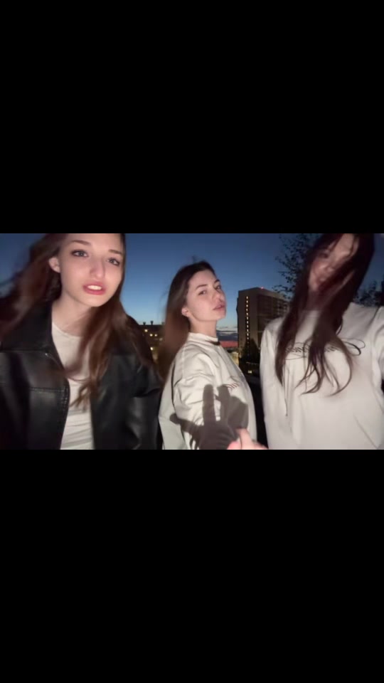 @Валерия