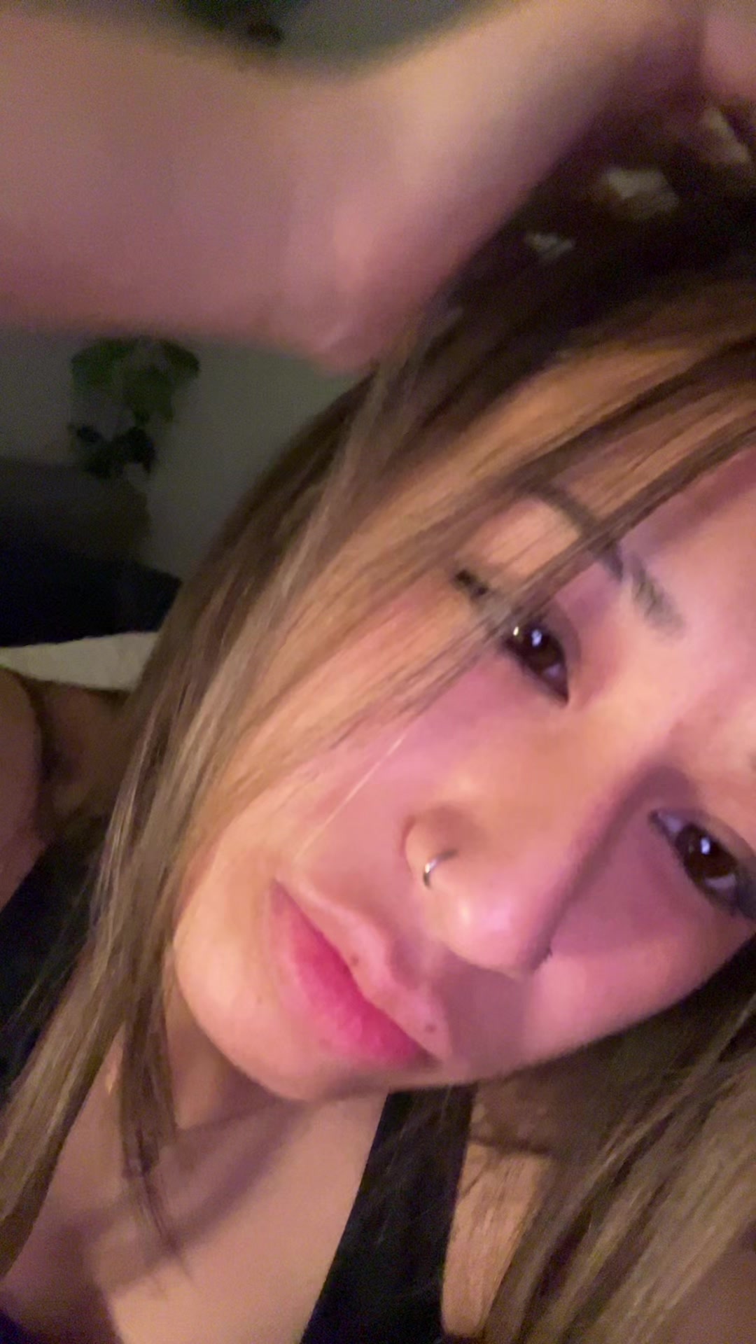 @𝖈