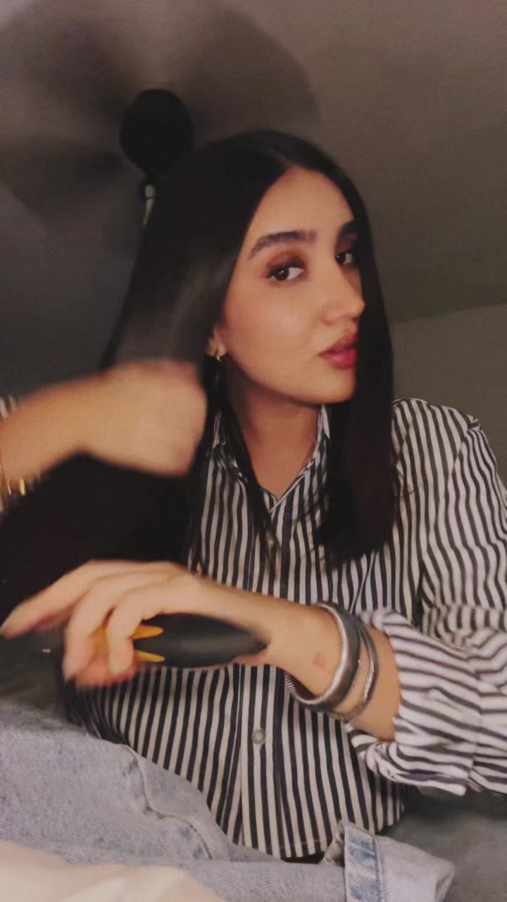 @Victoria Arbab.