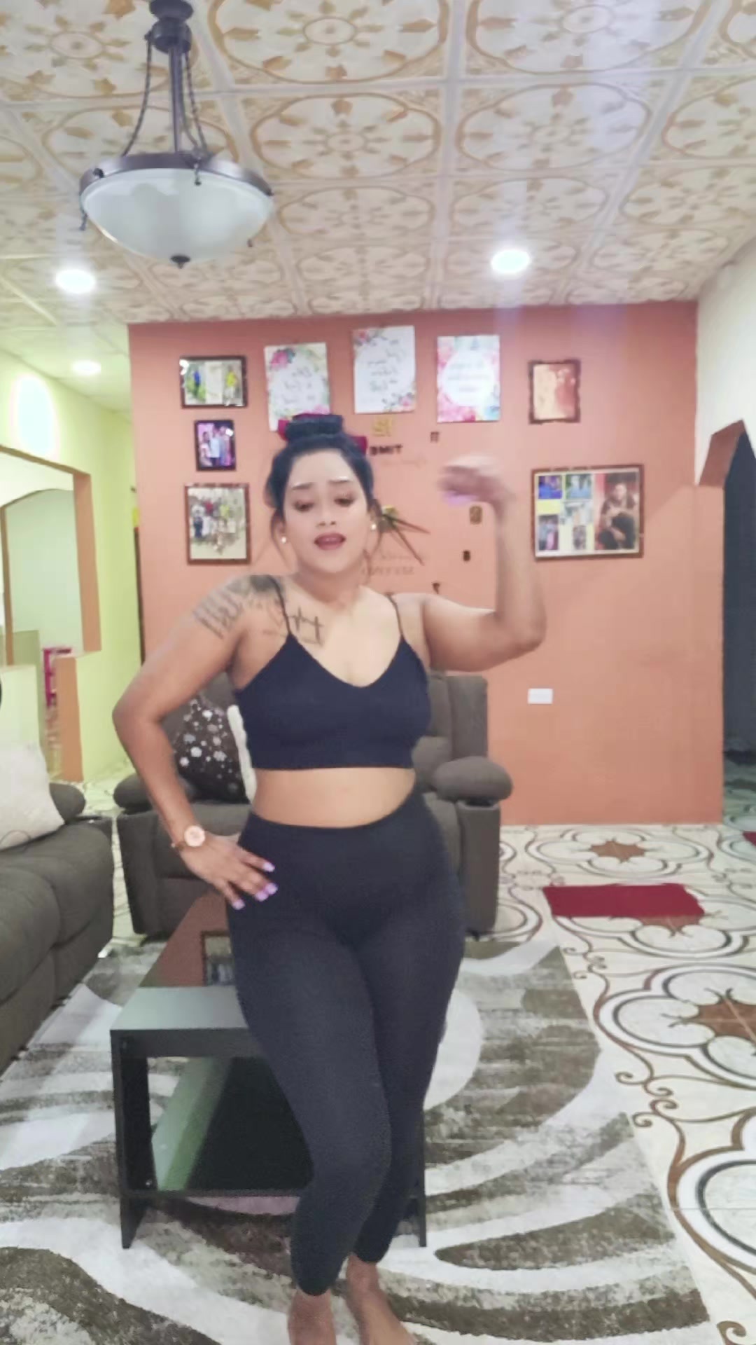 @😍Ashwariya😍