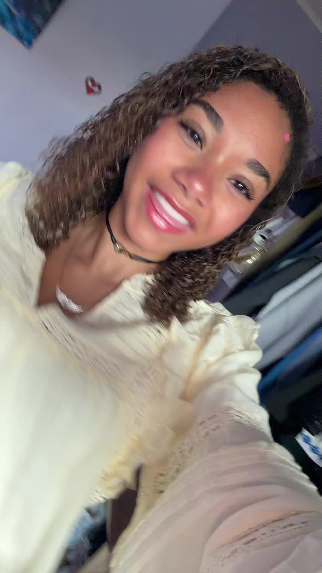 @𝐥𝐨𝐮𝐧𝐚🇨🇫🇲🇶