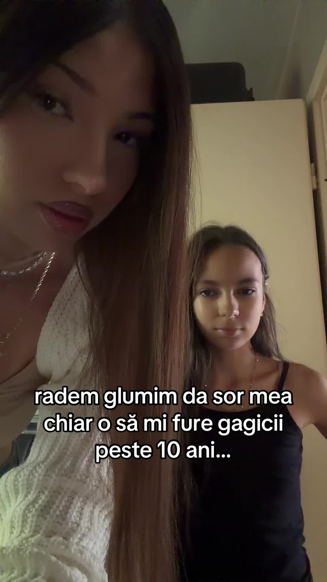@rux🍒