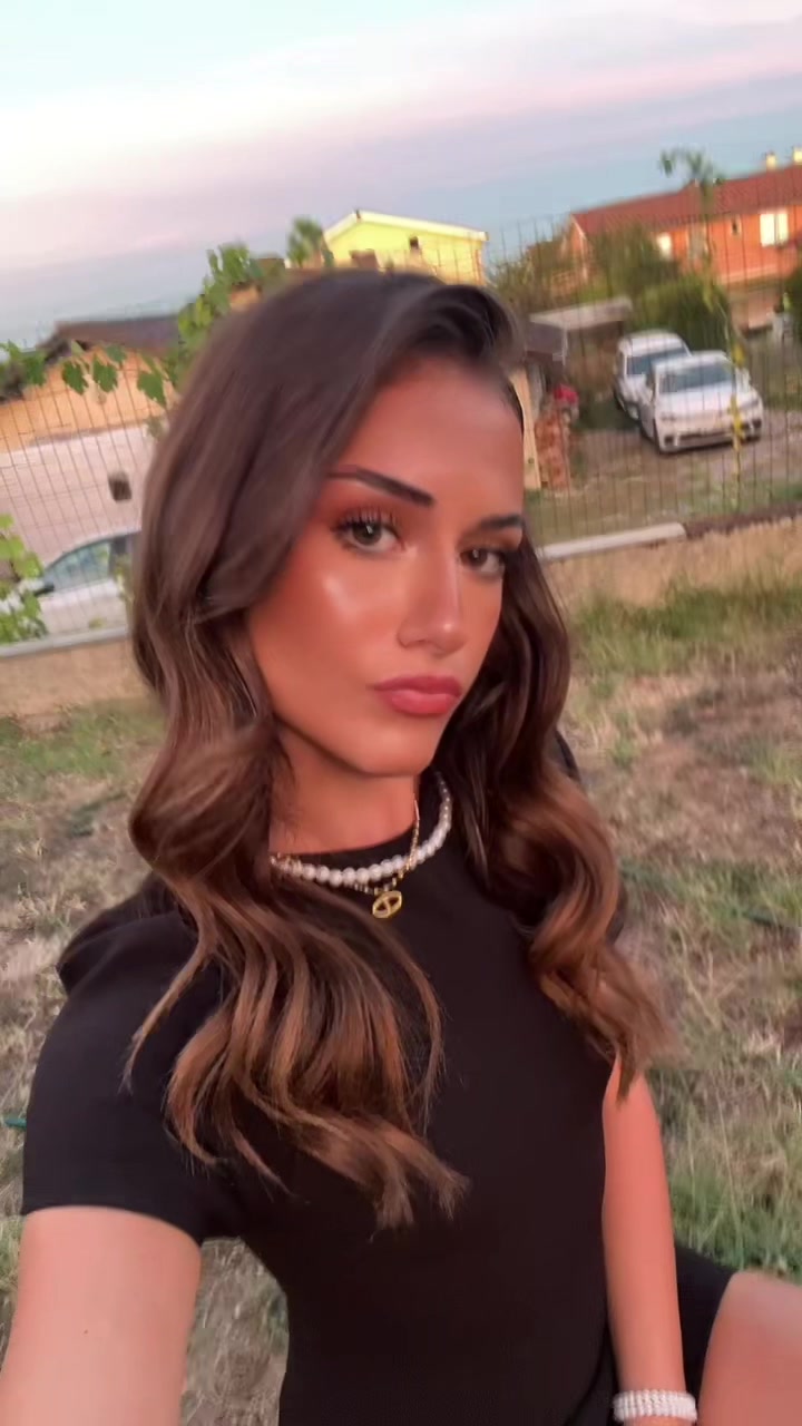 @𝑀𝐴𝑅𝐼𝐸