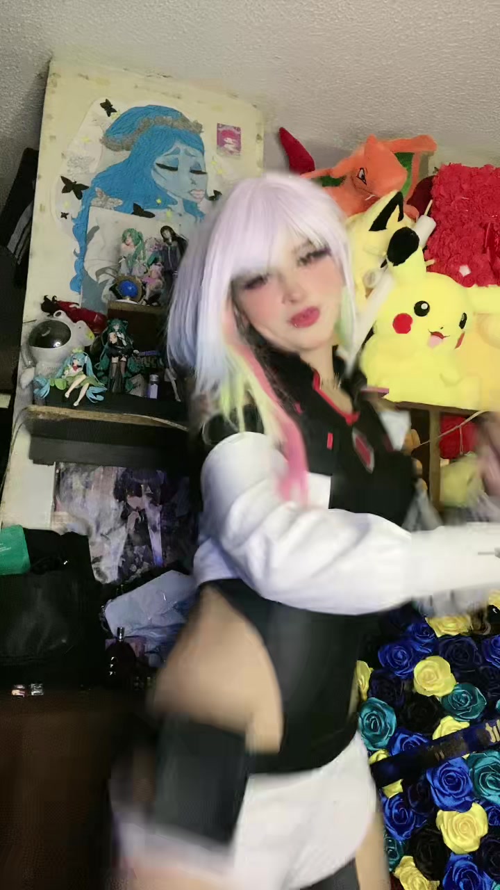 @Lau12_12🕷️
