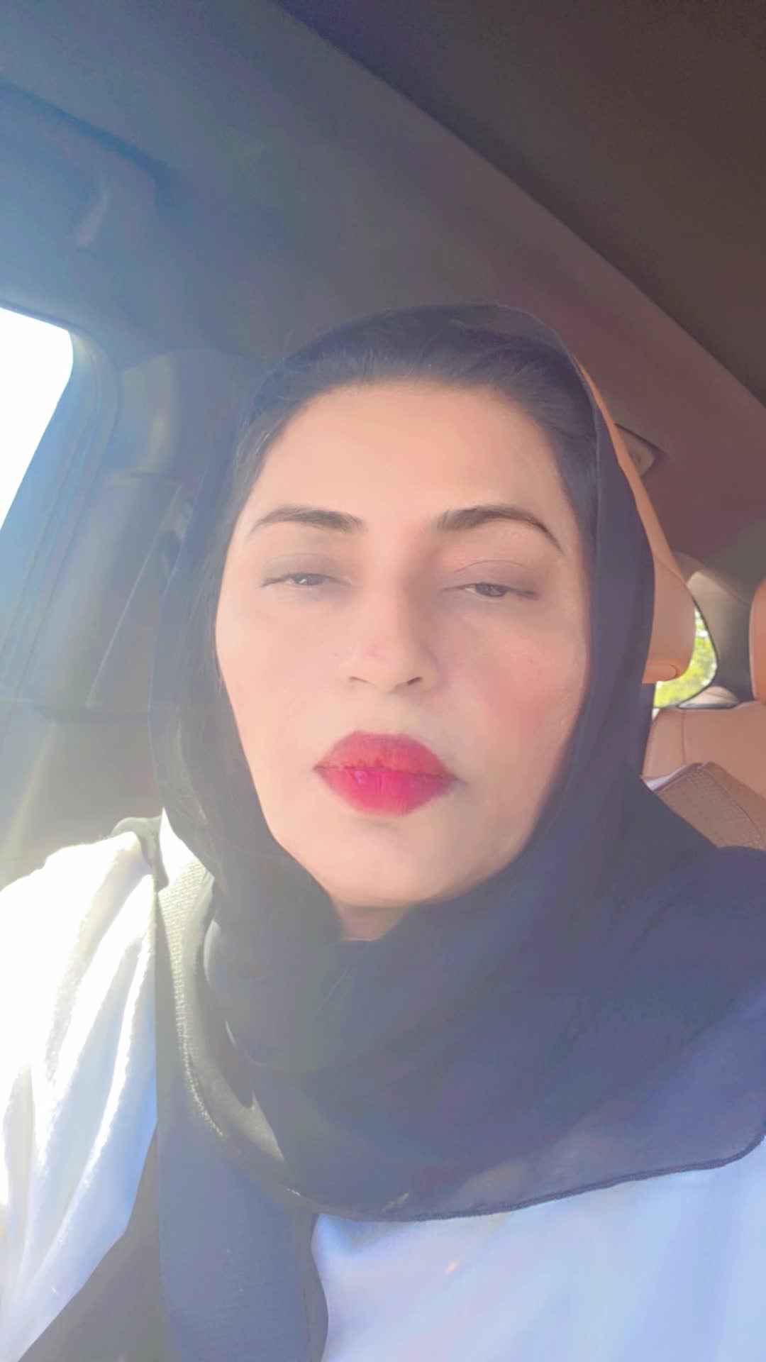 @Nusrat Abbasi