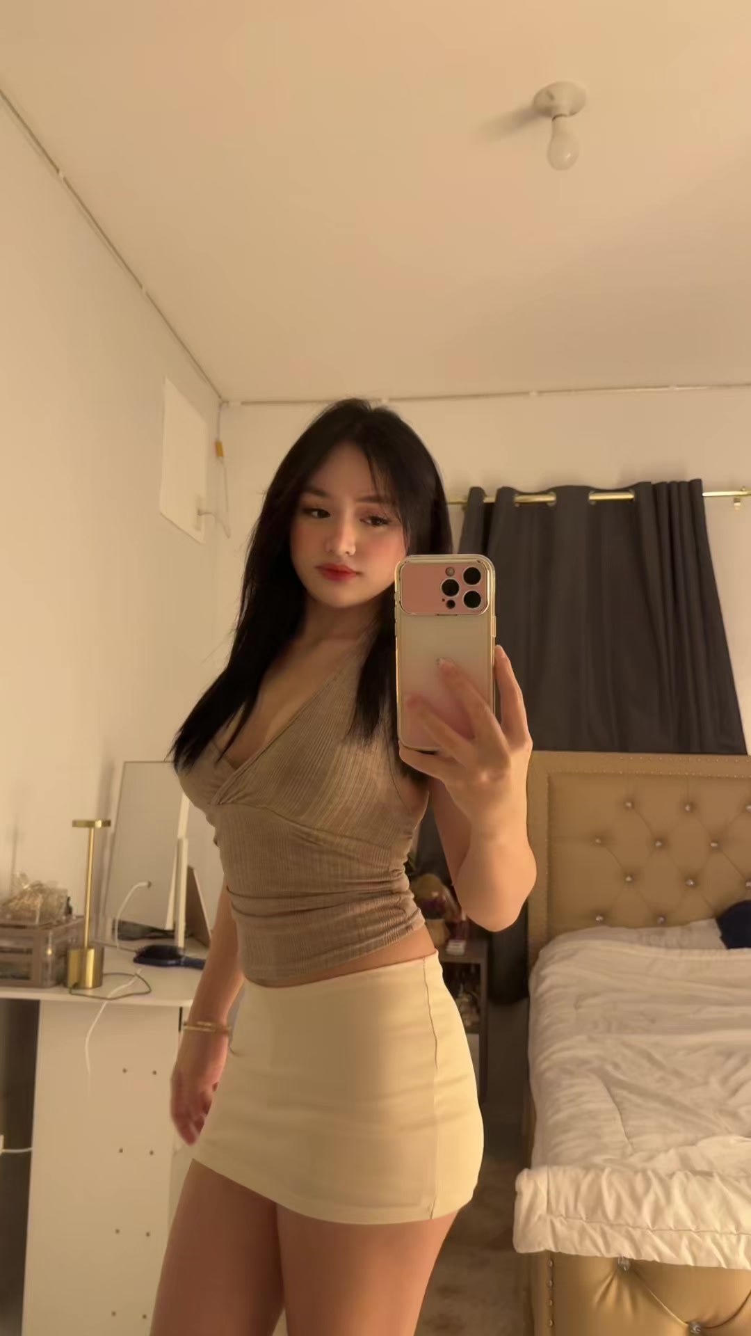 @ella