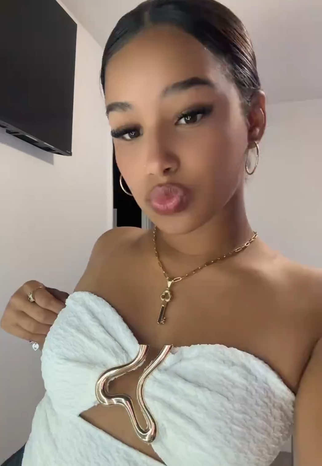 @soy_melanys🇨🇺💜