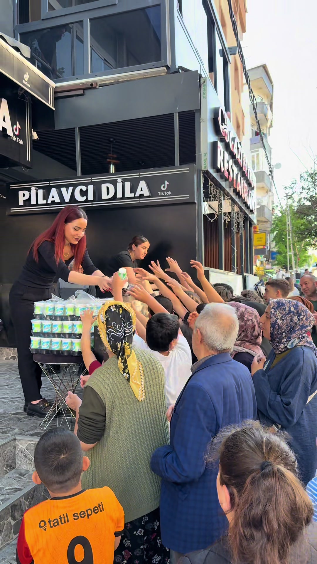 @DİLA