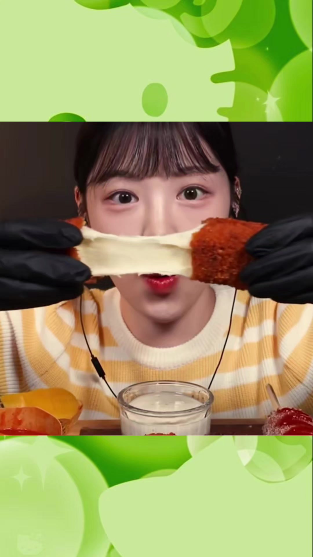 @🥠🥢mukbangvicky🍙🧁!