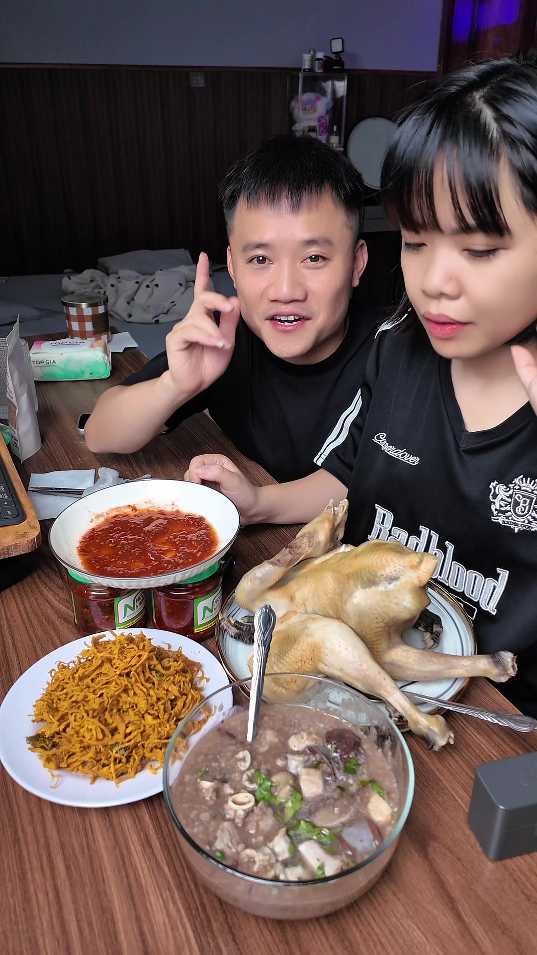 @Nguyễn Văn Hậu (Hậu Troll)