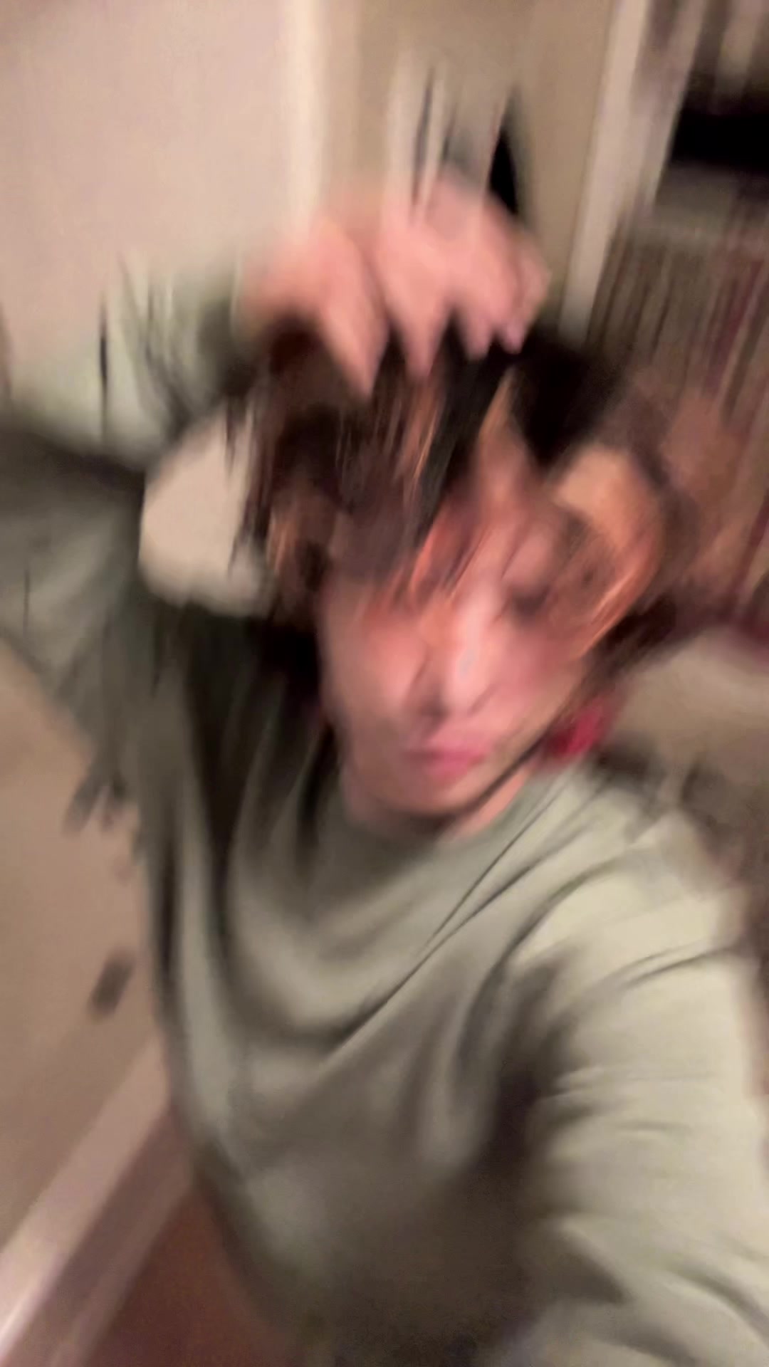 @𝔏𝔢𝔬𝔫