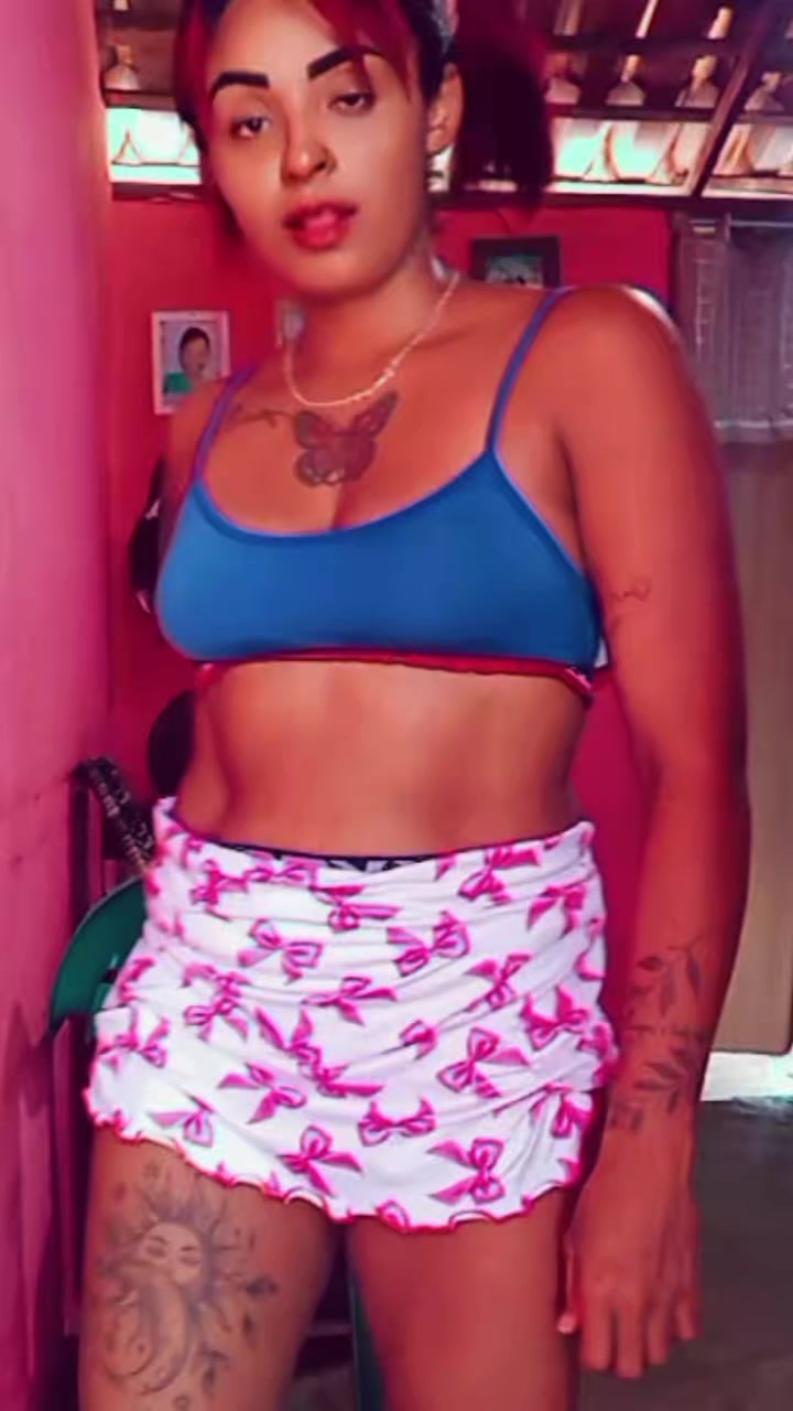 @MorenaCellya-🏳️&zwj;🌈✂️