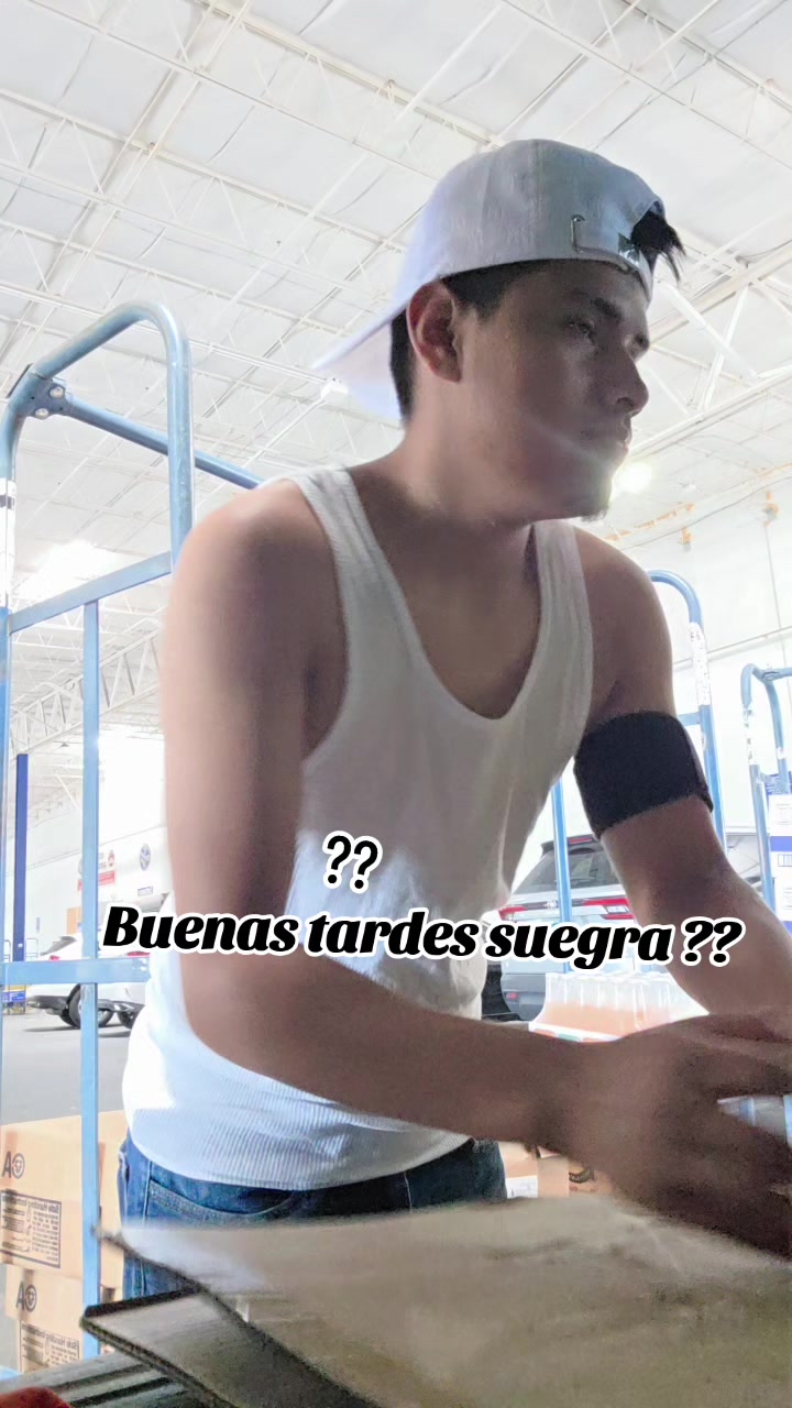 @charly.🦦