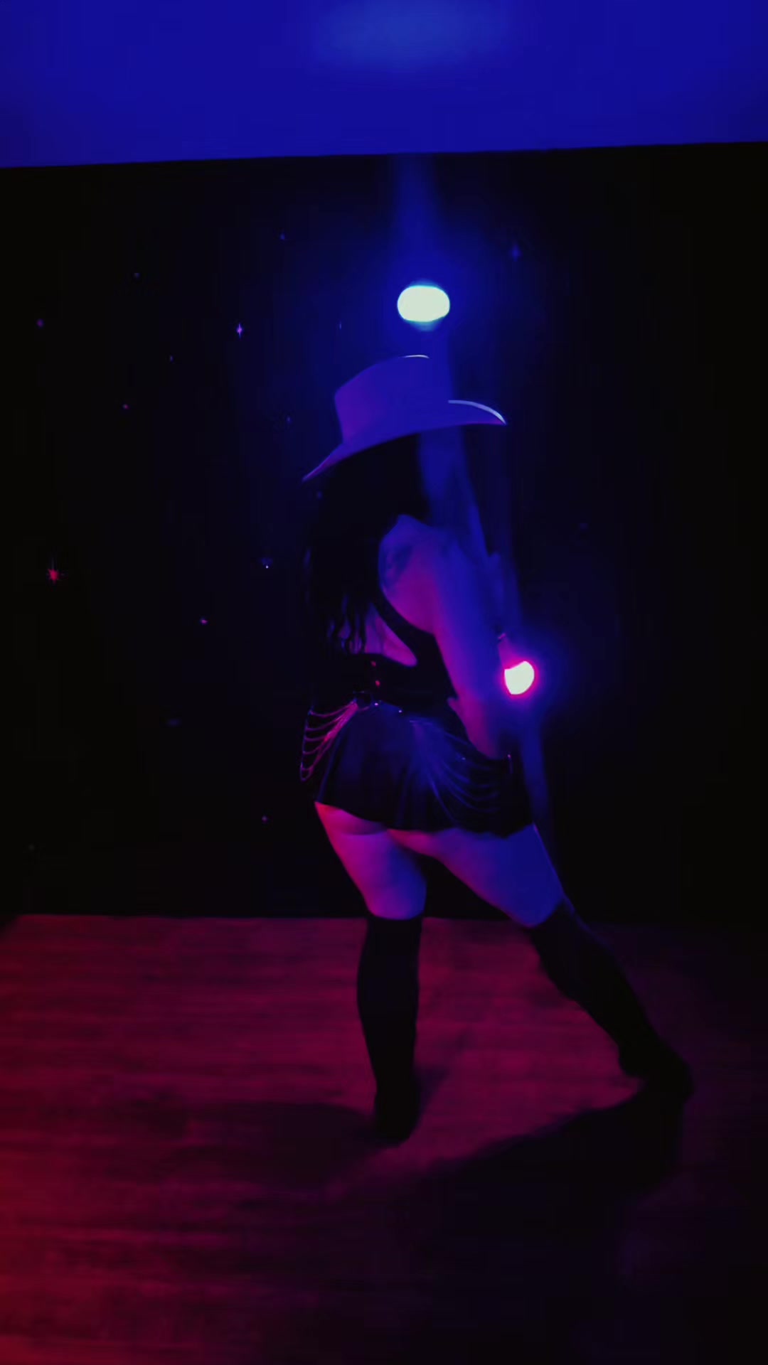 @Jenniferglowstar