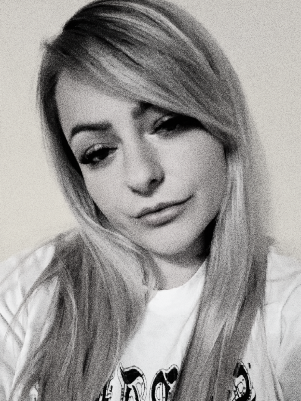 @AneCia