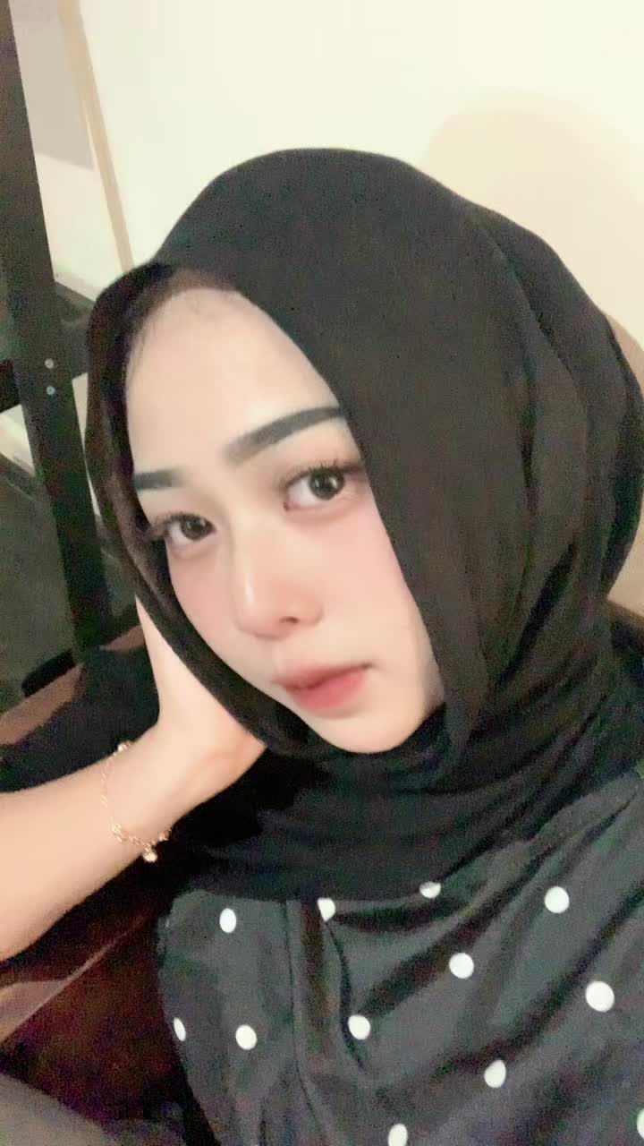 @nadiraainunnisaa