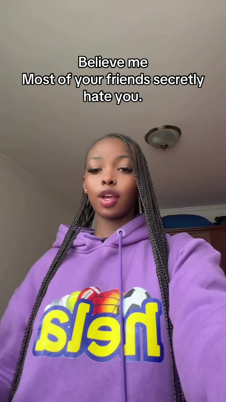 @Sabi💜🦋