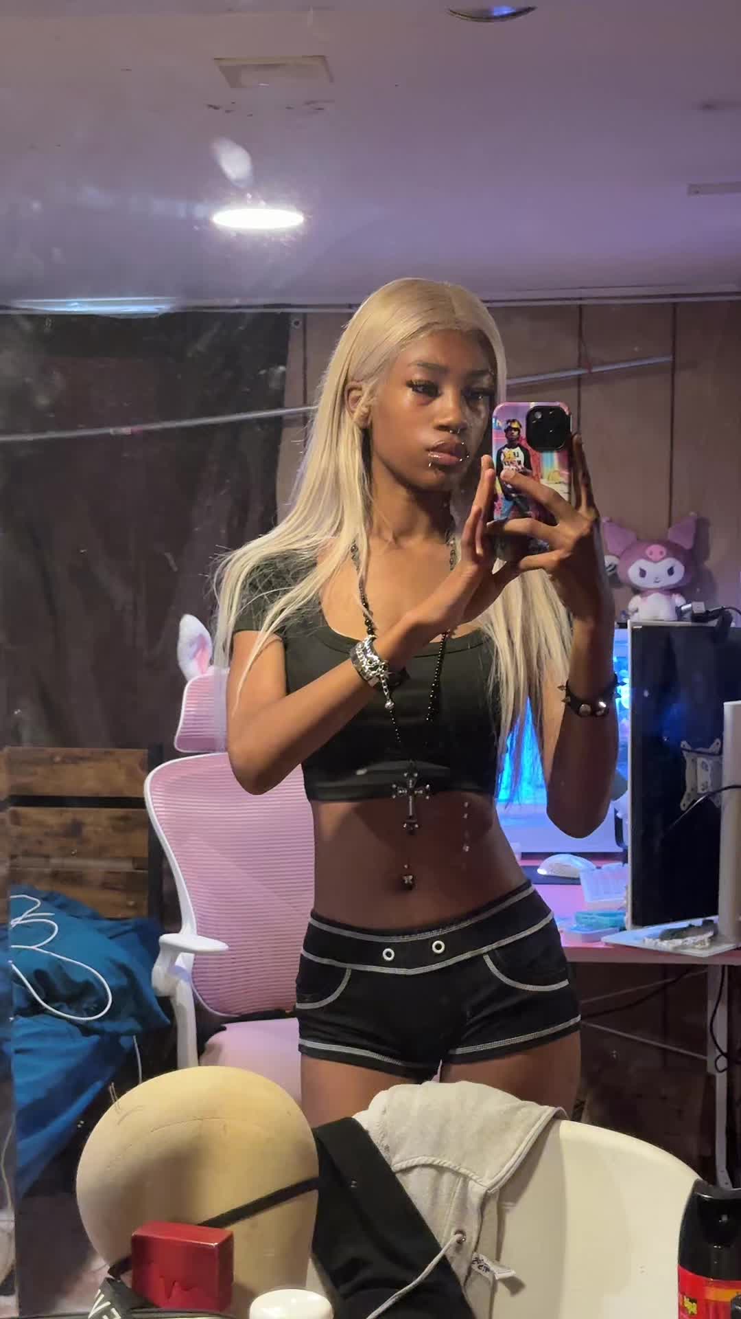 @maya.