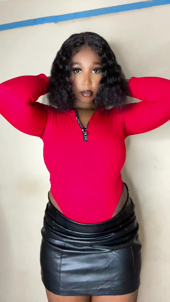 @Kiki💜🦅
