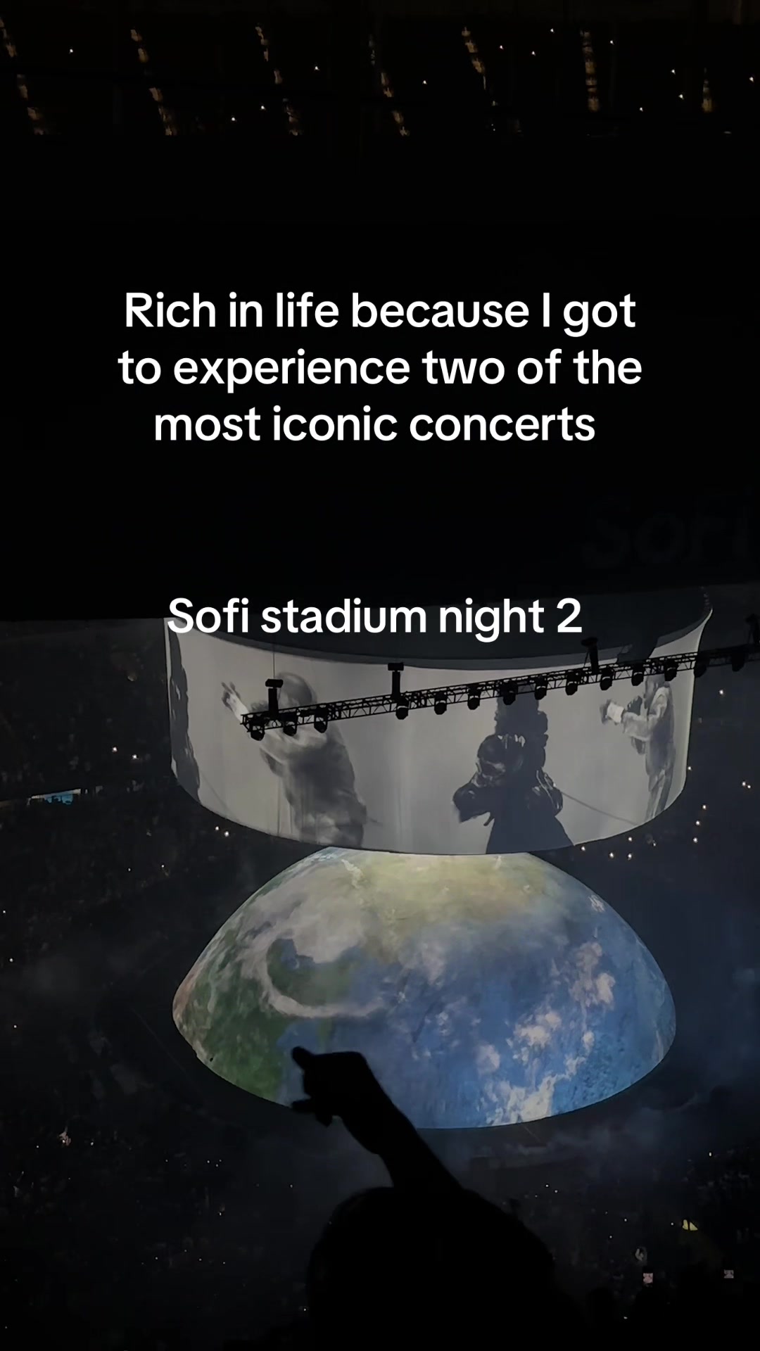 @sadé