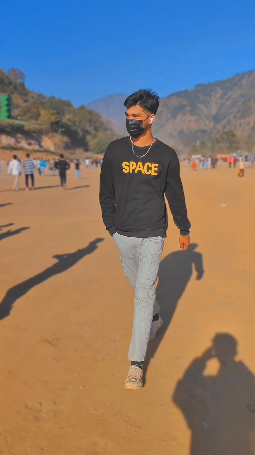@𝐌𝐫★ 𝗛𝗔𝗥𝗥𝗬🕉️