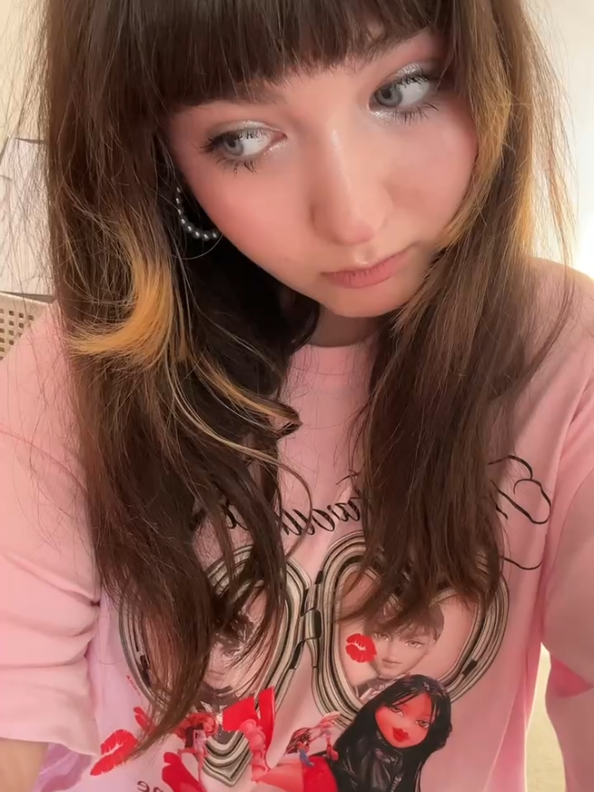 @𝓐𝓷𝓰𝓮𝓵𝓲𝓷𝓪