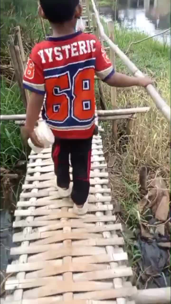 @Rhomaputrajayadi