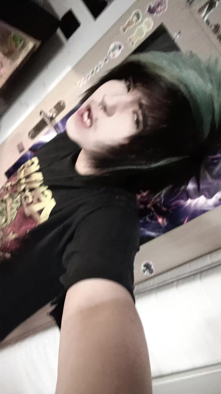 @Victor ⍟.⎊.✪ (。´-ω・) ᶻ 𝗓 𐰁