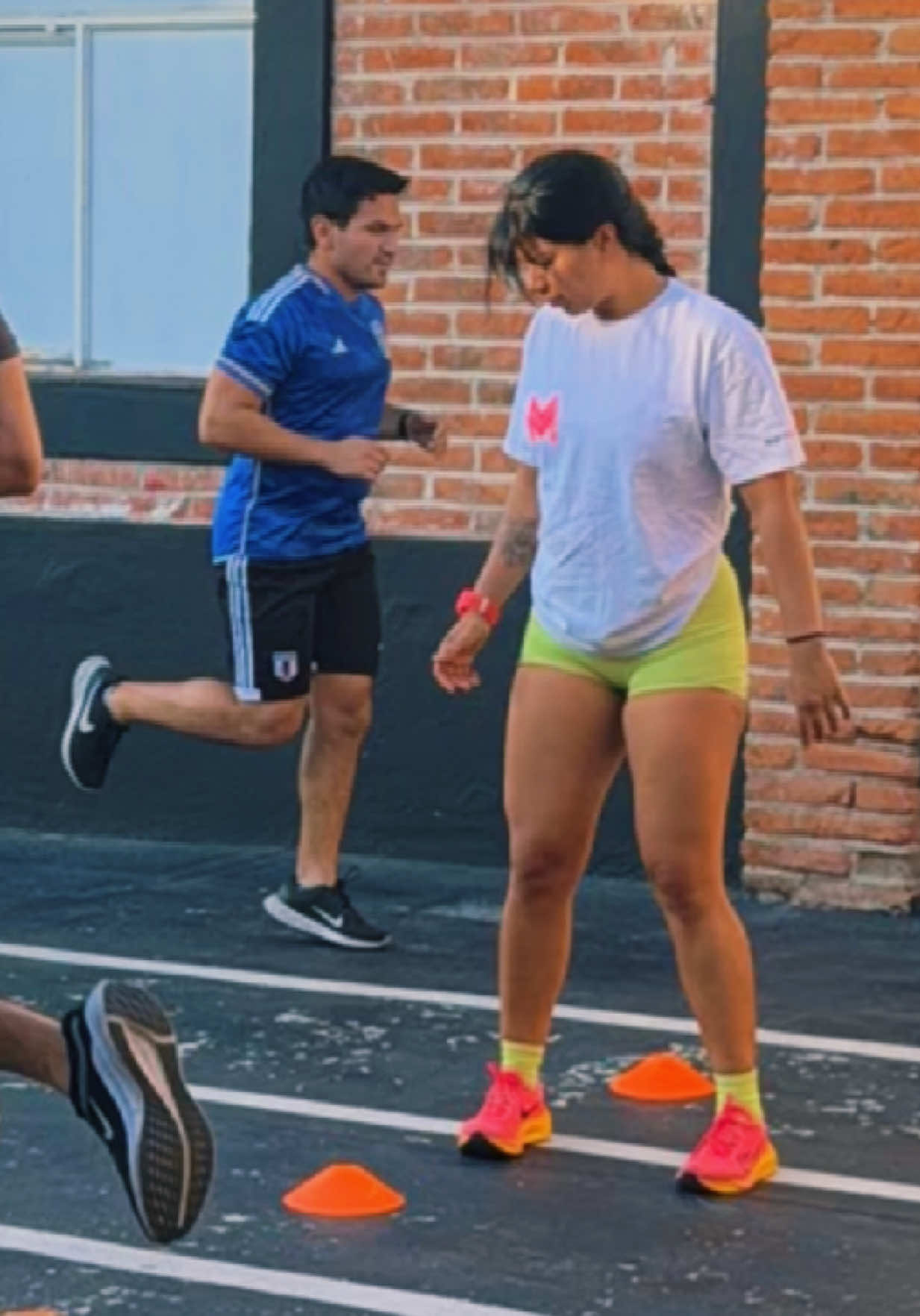 @Angelica Rubi A