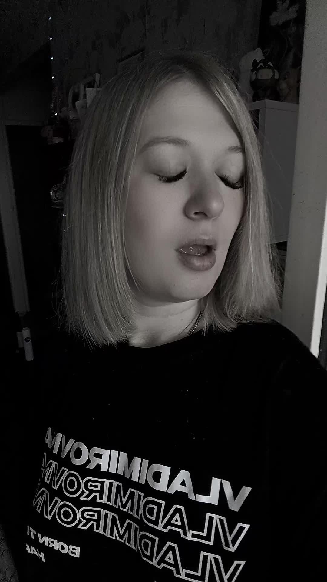 @Kris Nikitina