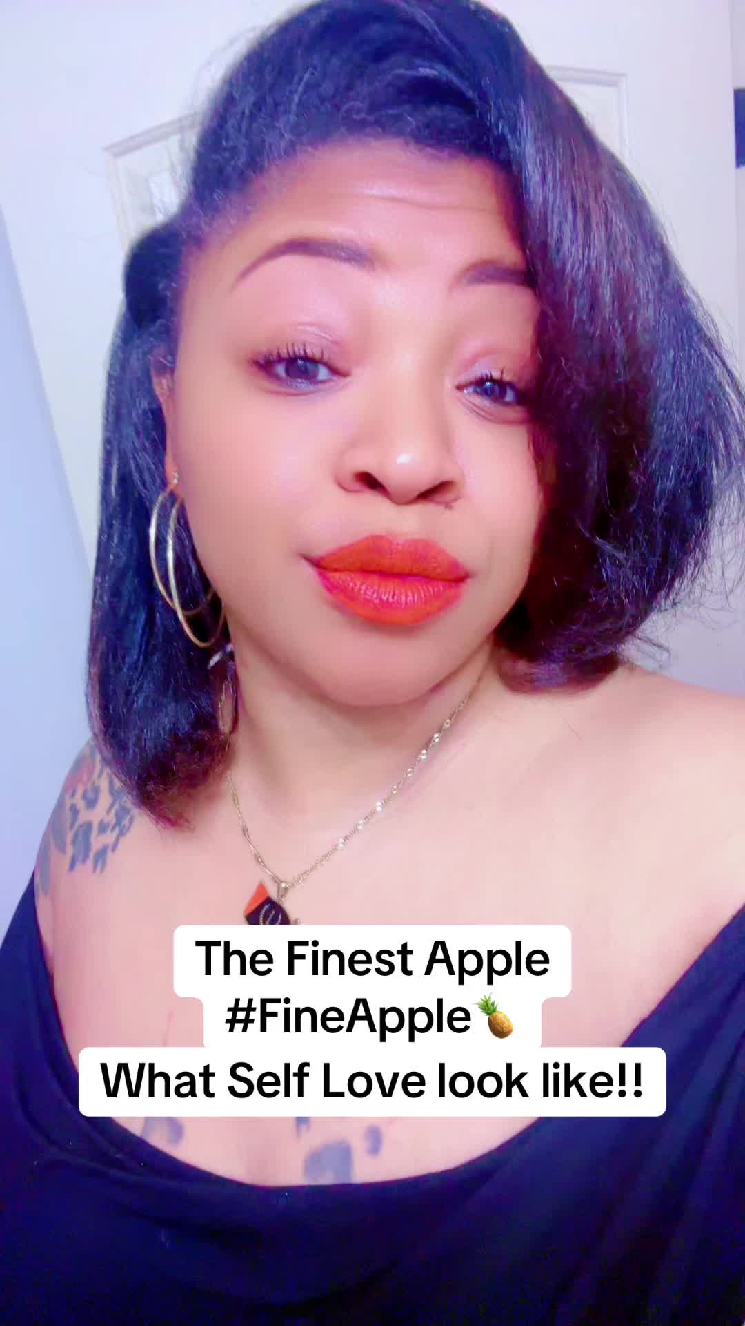 @🍍IRREPLACEABLE FINEAPPLE🍍