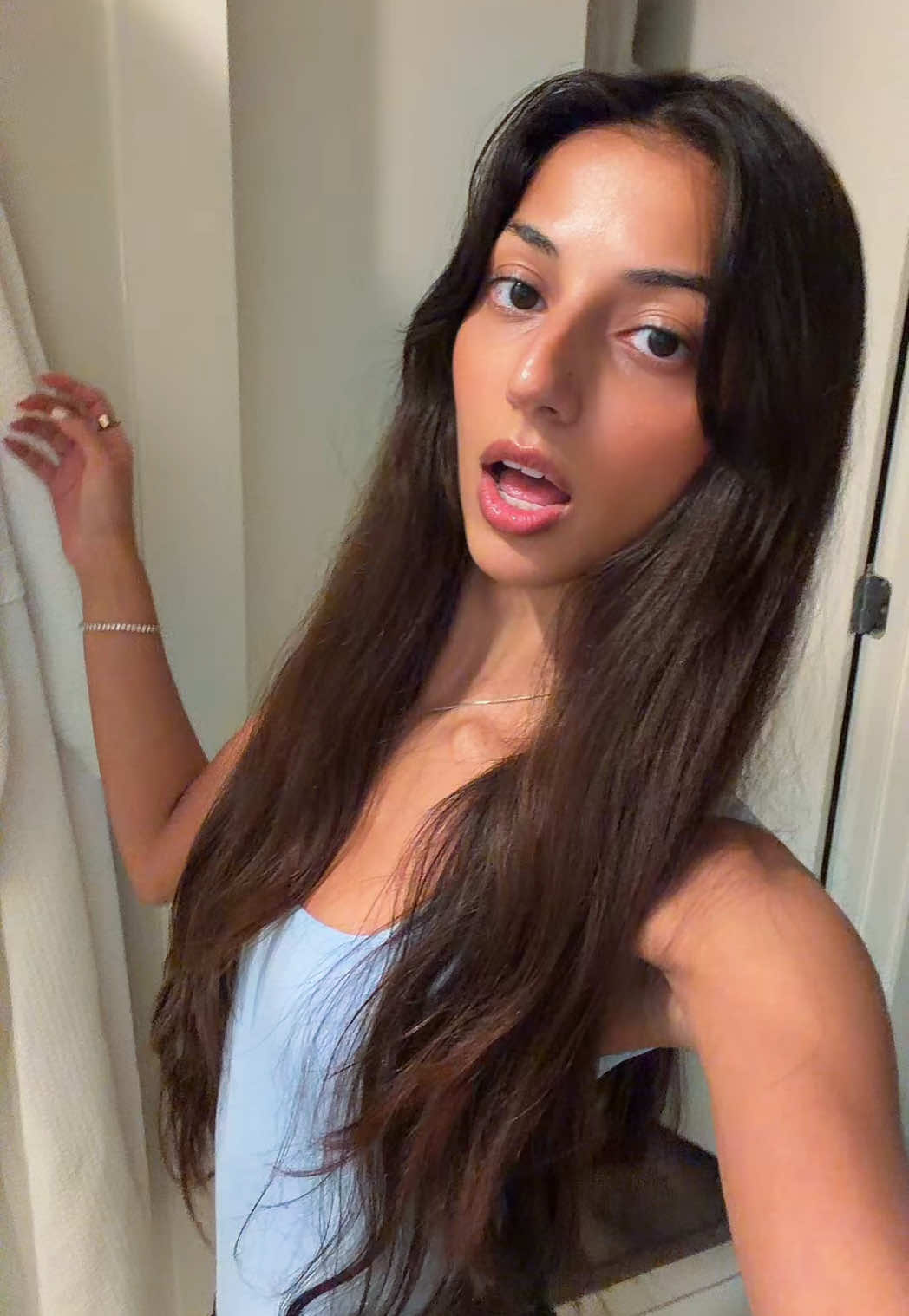 @FARRAH ๐ง๐ผโ๏ธ