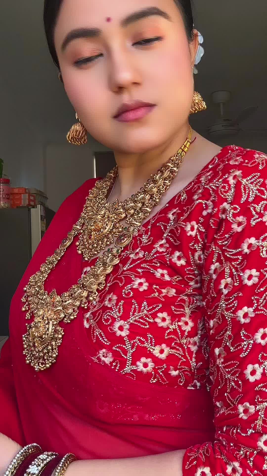 @NEETika