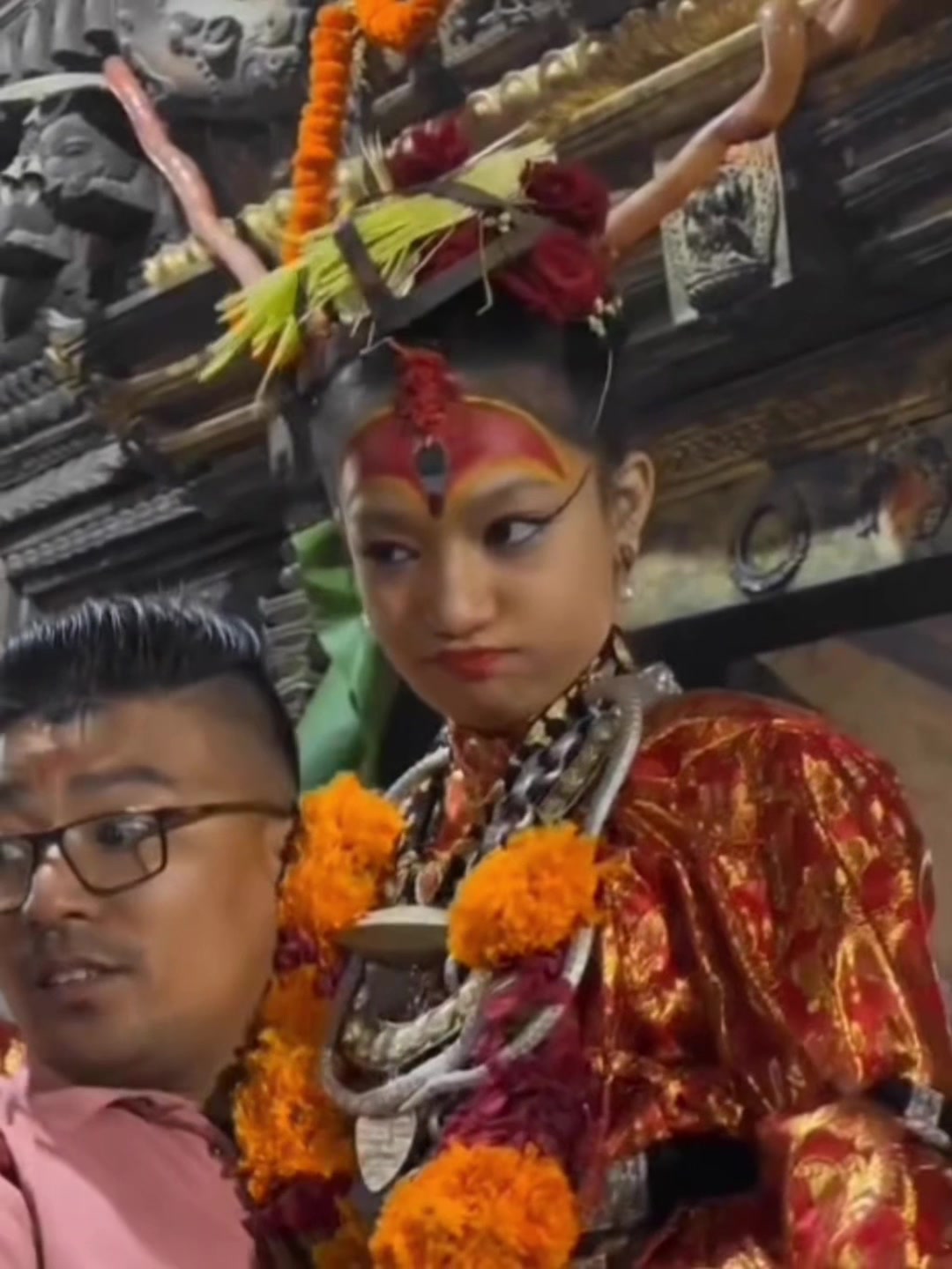 @झी नेवा पी