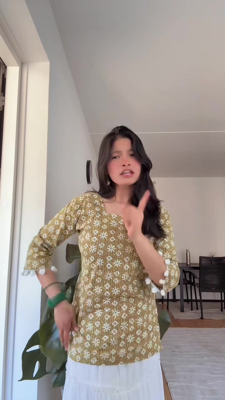 @आयुष्मा शाही ठकुरी