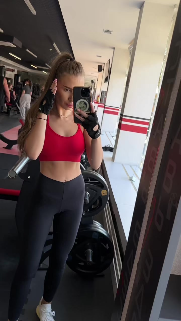 @VICTORIA LAKHNOVA