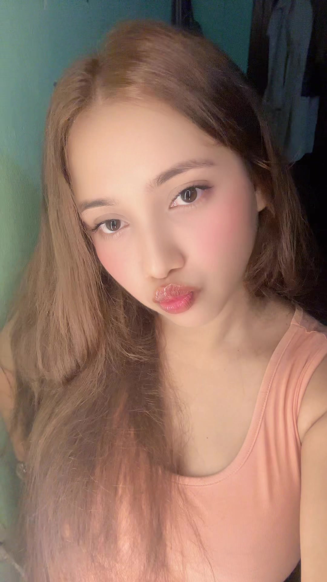 @Who_is_aeshika