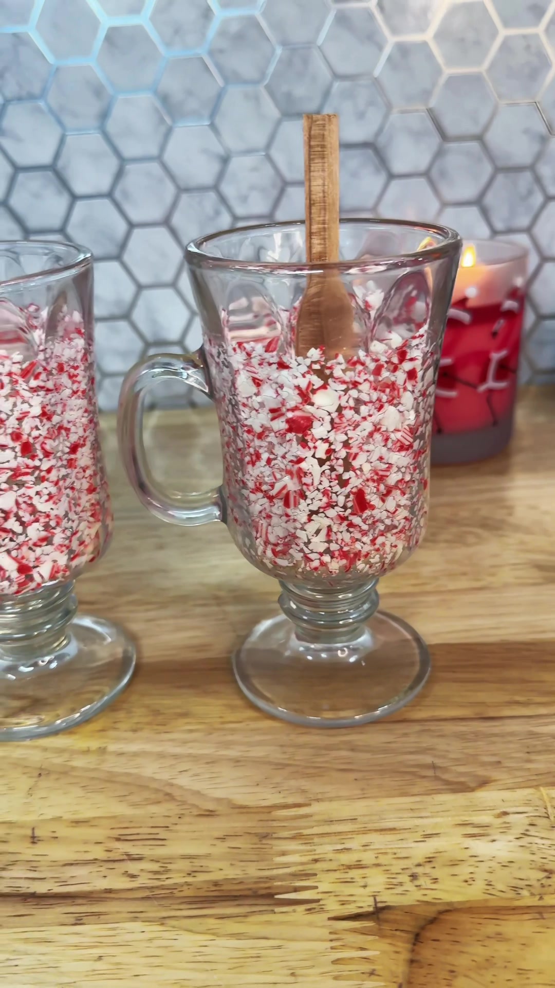 @Sassy Flamingo Candles