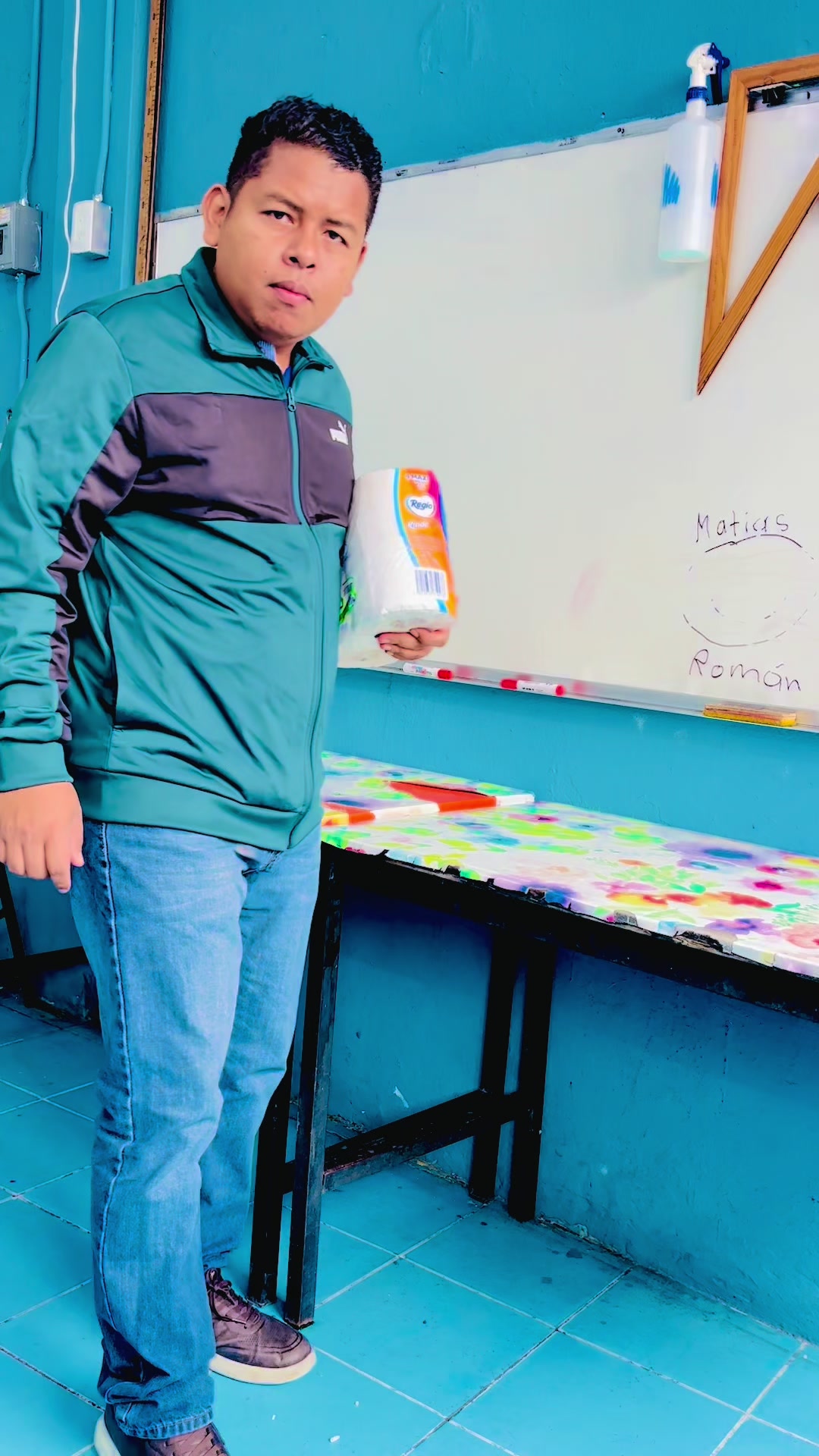@El Maestro Rom&aacute;n 👨&zwj;🏫