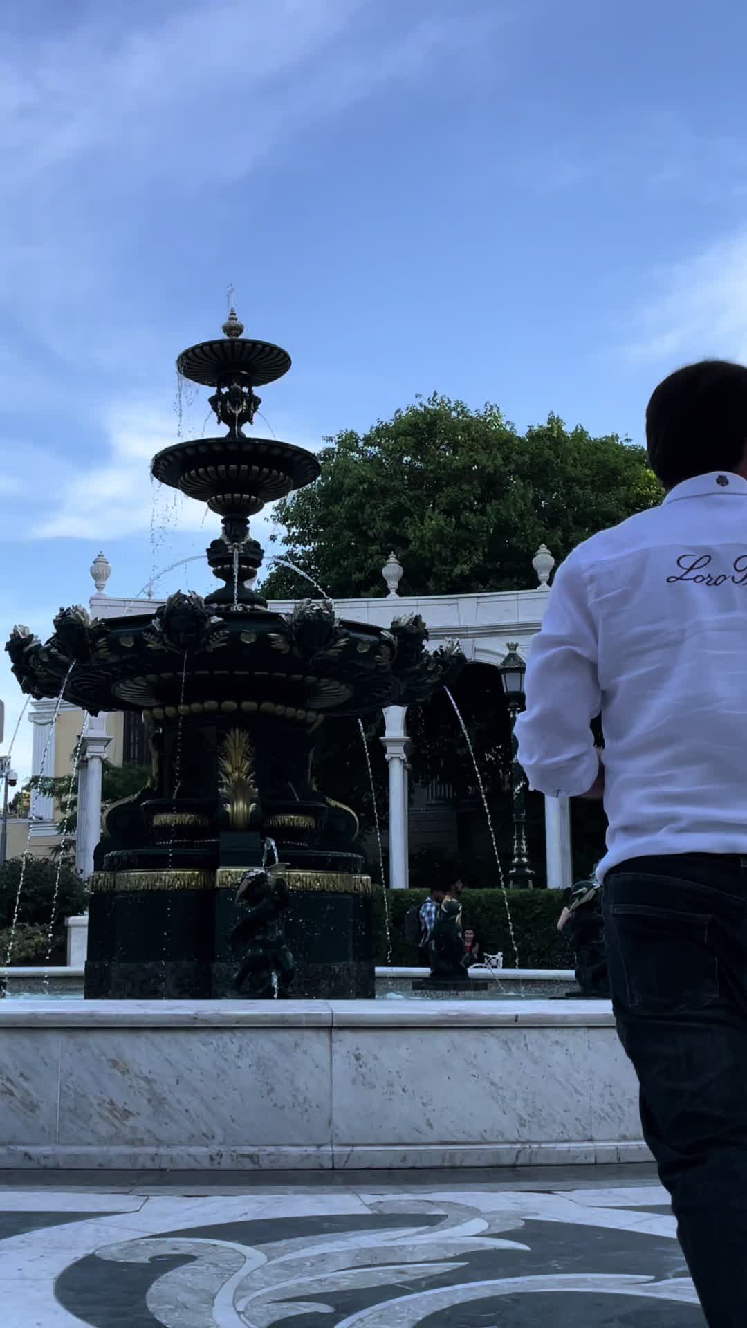 @𝒜𝓆𝒾𝓁 ℳ𝒽𝒹𝓎𝓋 🦅
