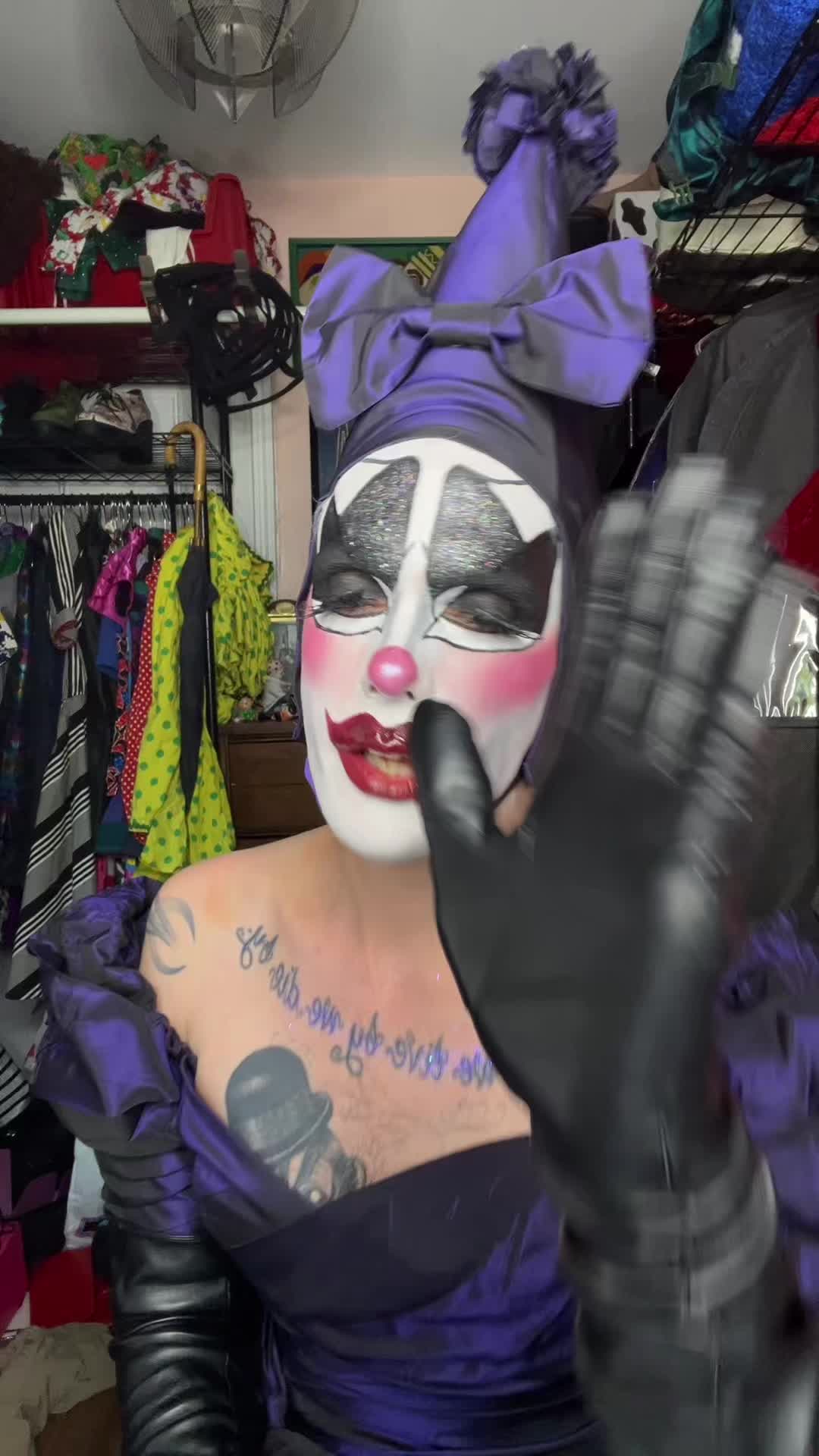 @Tillie the Clown