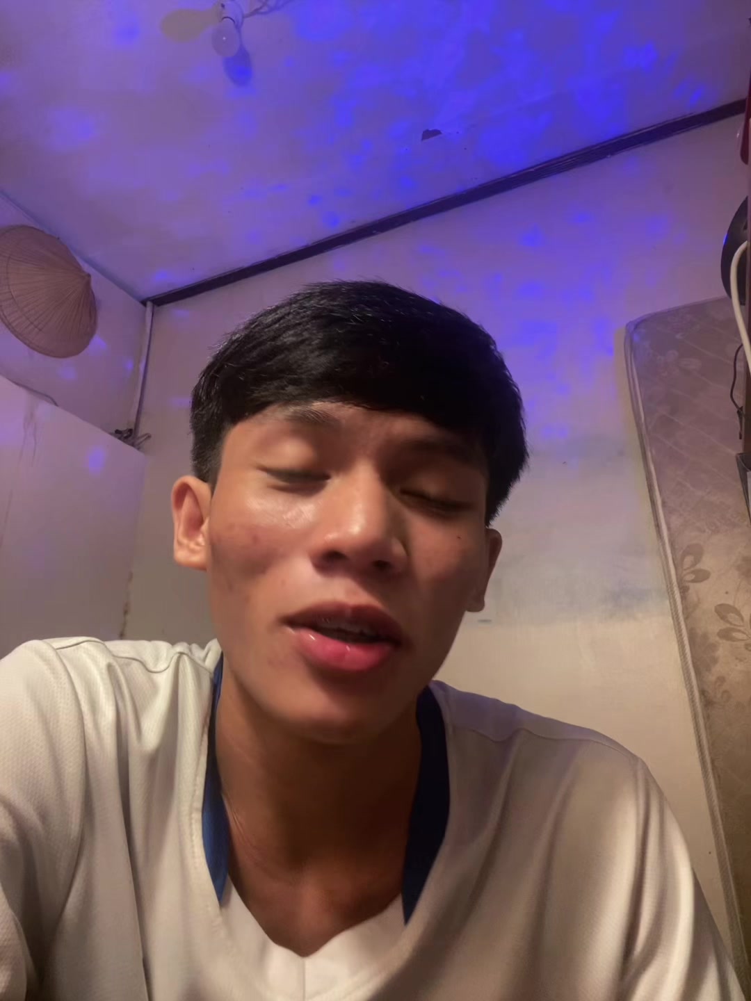 @Enitsu