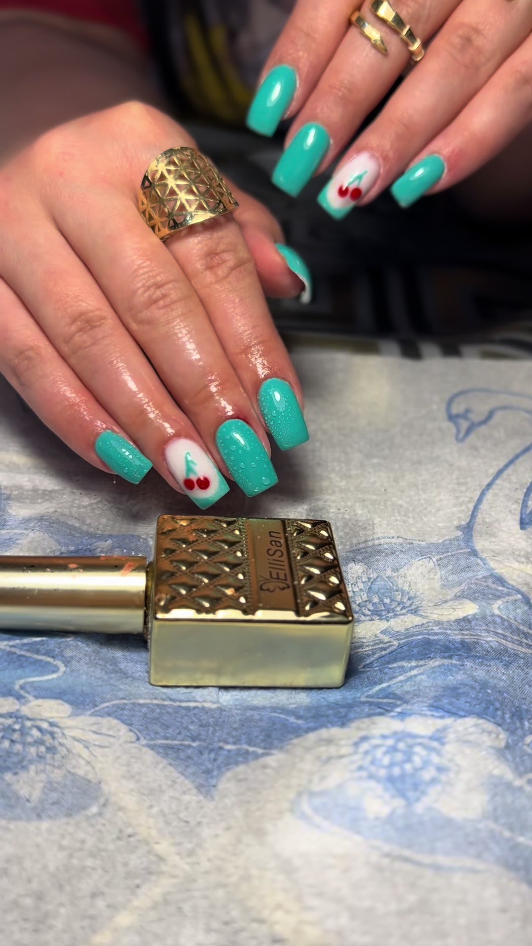 @nails.fira
