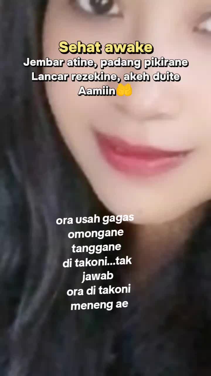 @Nella Karmilla