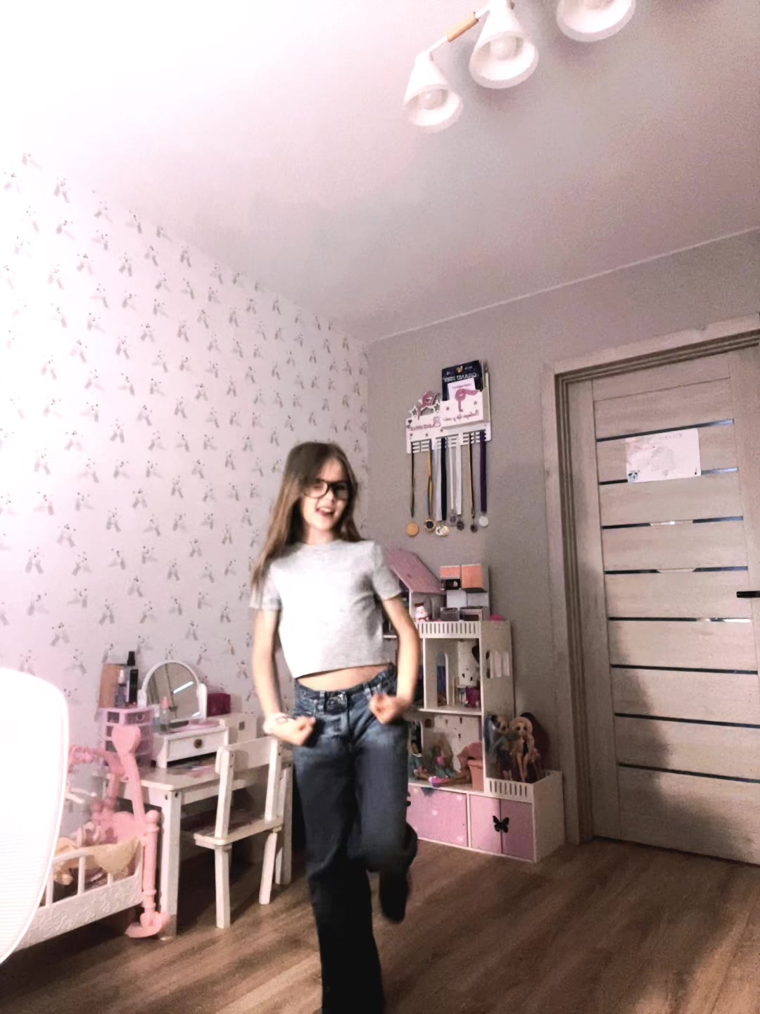@𝓩𝓵𝓪𝓽𝓪