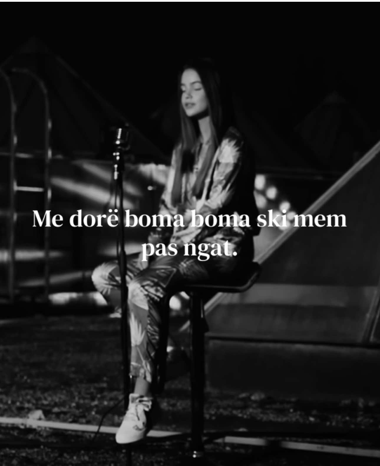 @🖤